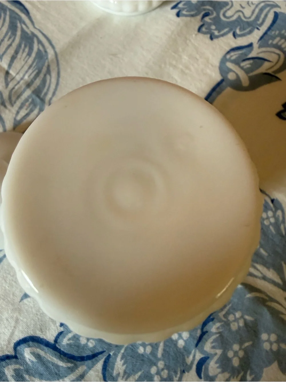 Set Of 5 Vintage Hazel Atlas Milk Glass Blue Floral Pattern Jar with Lid Trinket